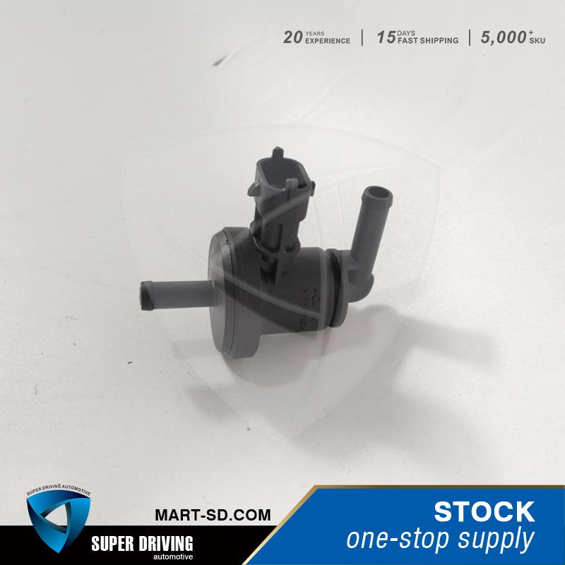 Canister Purge Valve OE:29015-2B000 ee HYUNDAI ACCENT